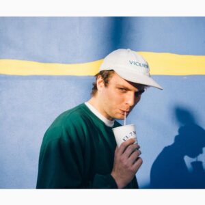 Mac DeMarco Indie Singer Songwriter T-Shirt - Image 4